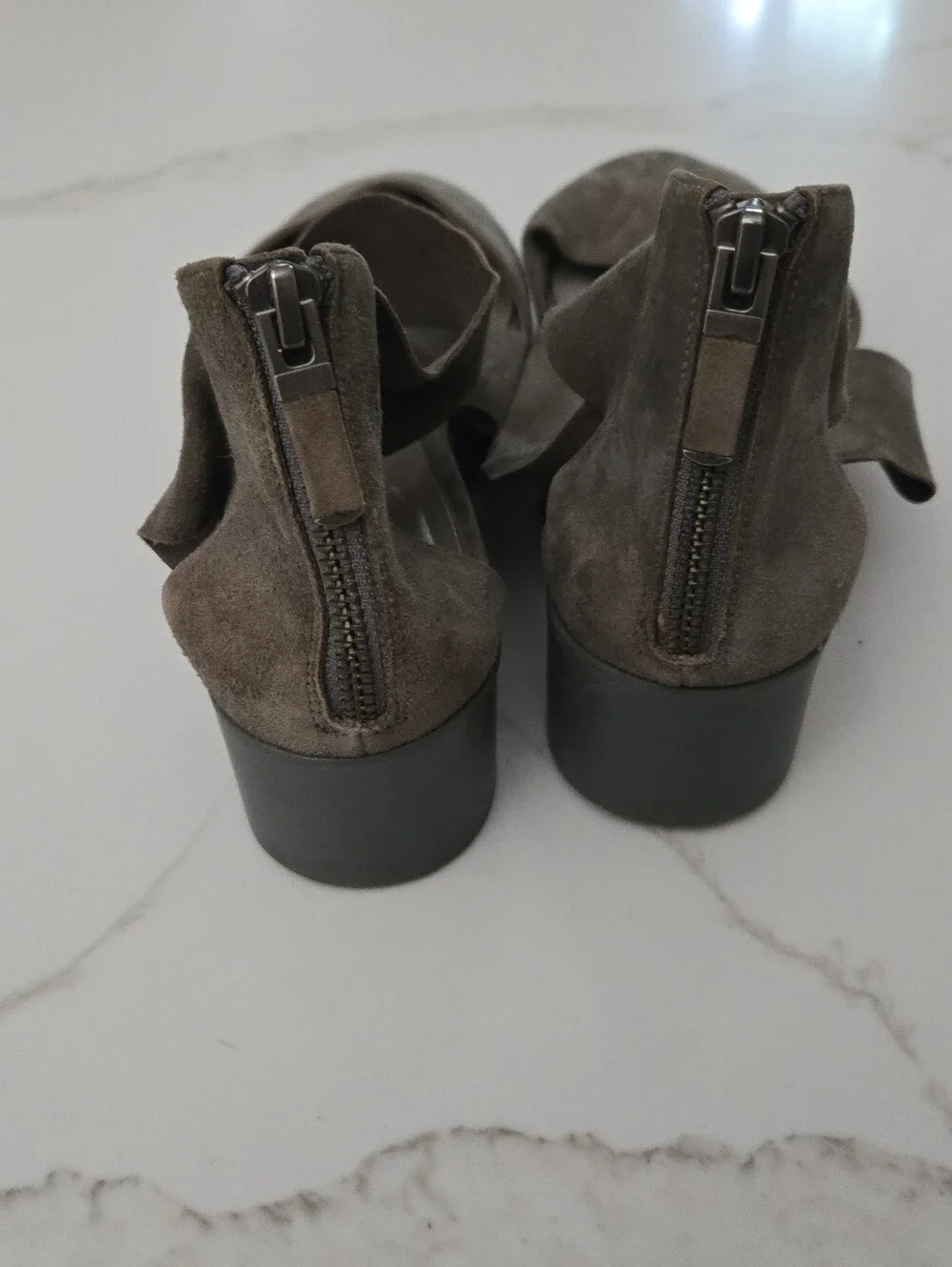 Eileen Fisher Bovery suede wedge platforms size 9.5
